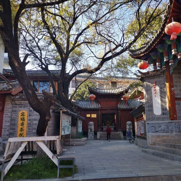 白马龙潭寺