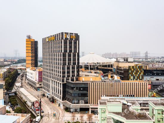 iu酒店(中山小榄百汇时代广场店)图片