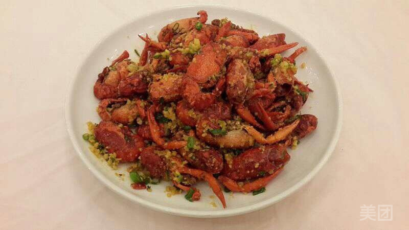 十三香龙虾推荐菜:介绍:地址(在哪里):旺盈楼(邵伯店)位于扬州市江都