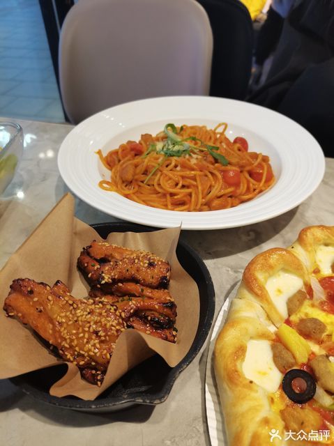 必胜客(杉杉奥莱餐厅)图片