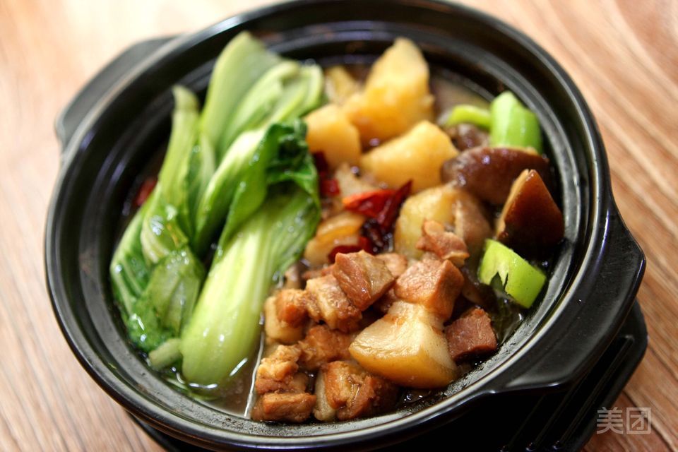 黄焖五花肉图片