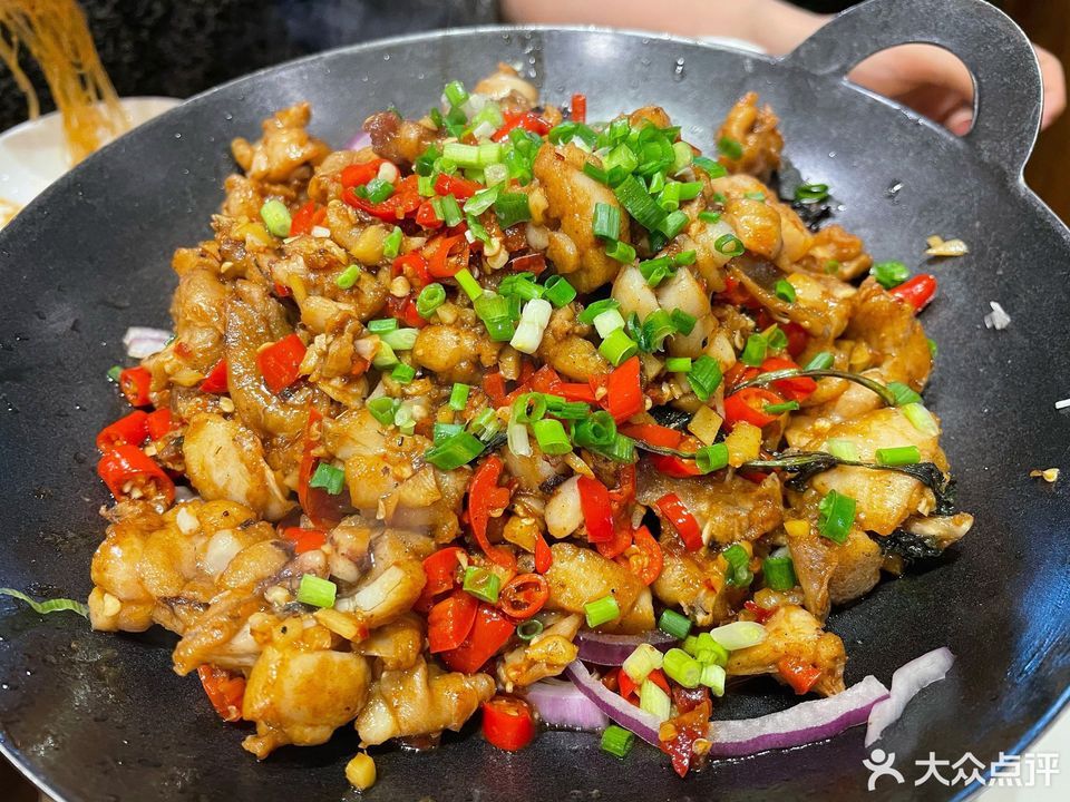 干锅剁椒跳跳蛙图片