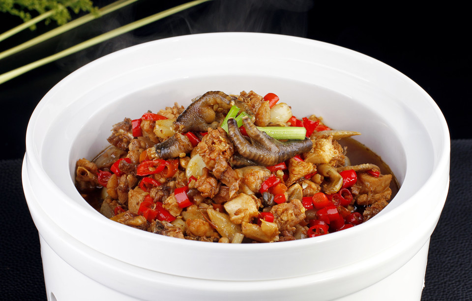 竹林走地鸡图片