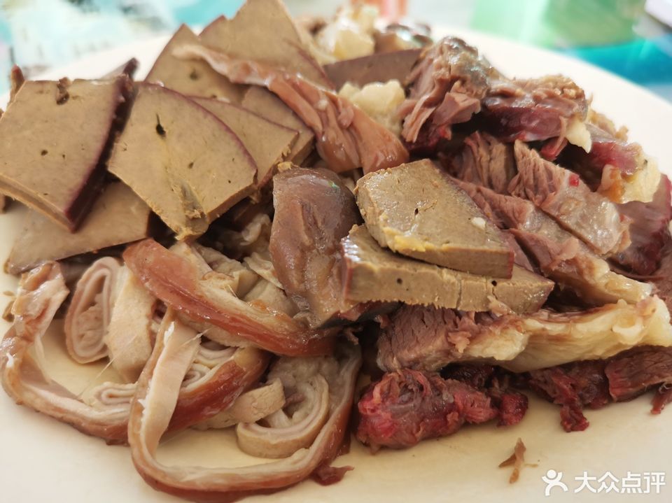 驴肉拼盘图片