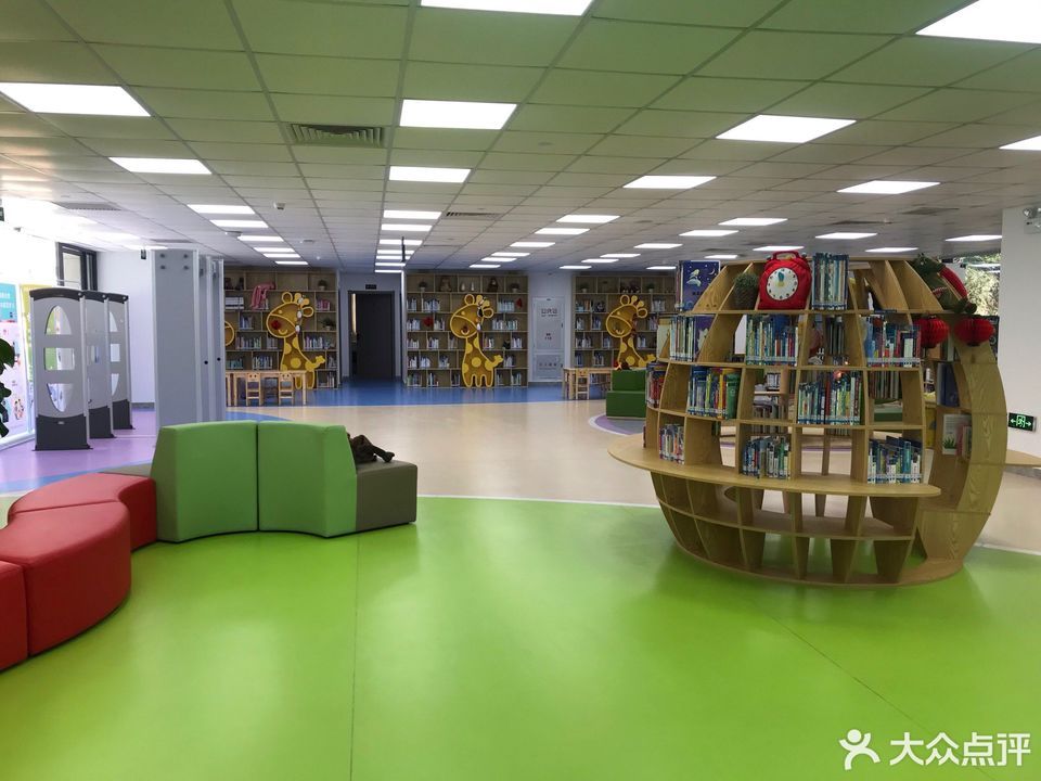 深圳罗湖区图书馆