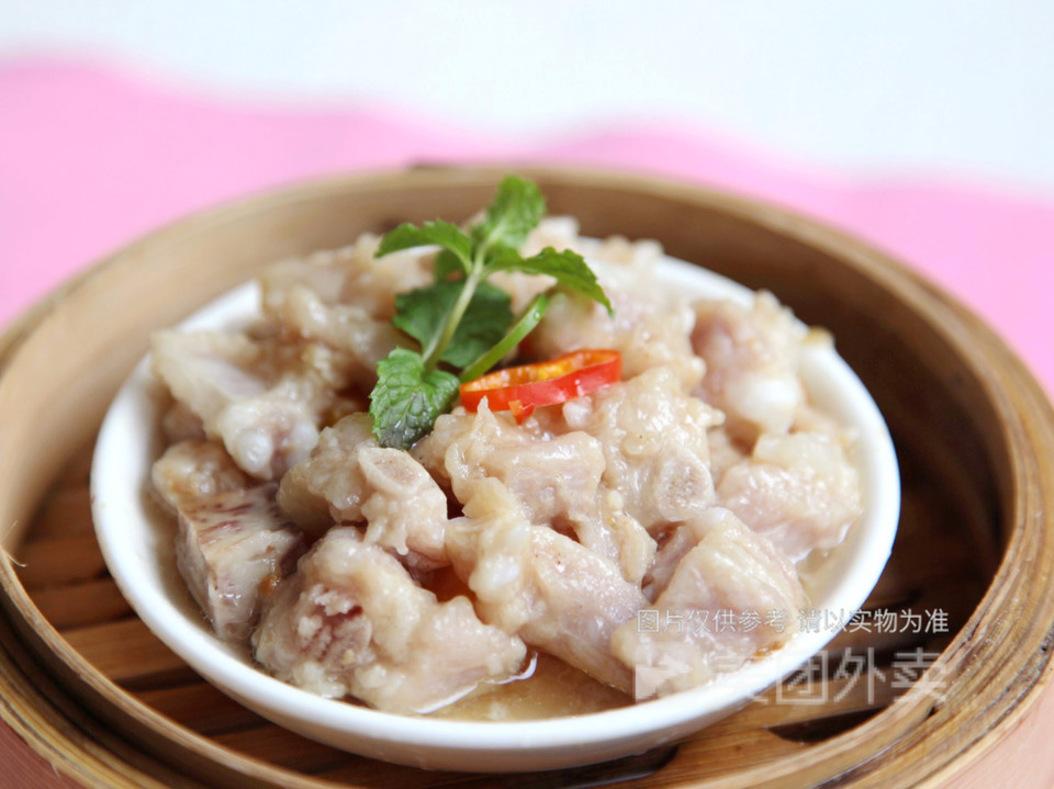 金银蒜香蒸排骨图片