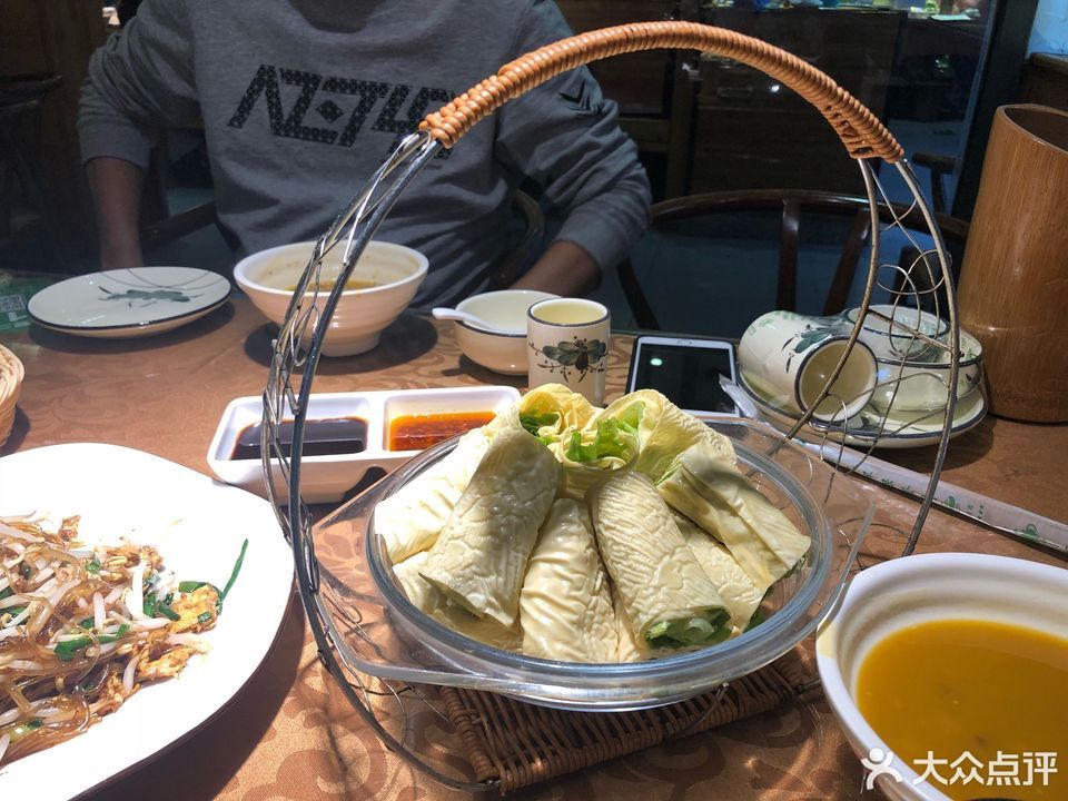 口口香春饼苑曲盘路店