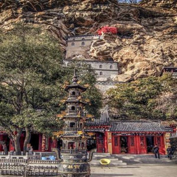 携程用户:宝林楼风景名胜区坐落于辽宁省义县张家堡乡上宝林村宝林沟