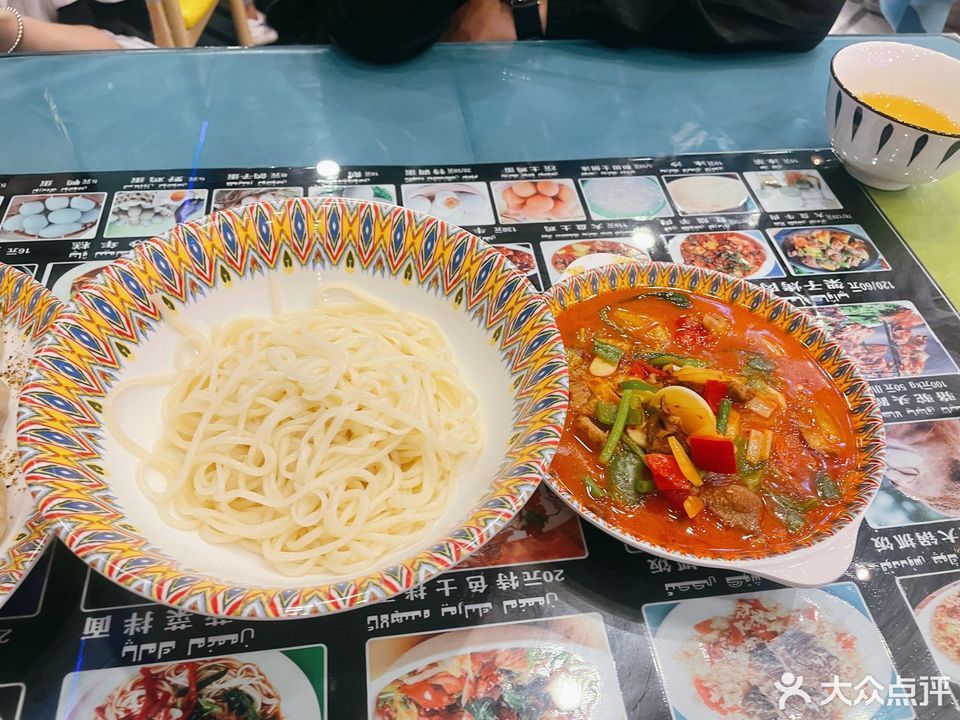 恰玛古拌面图片