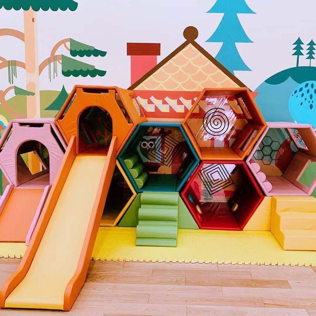 露西宝贝托育园图片