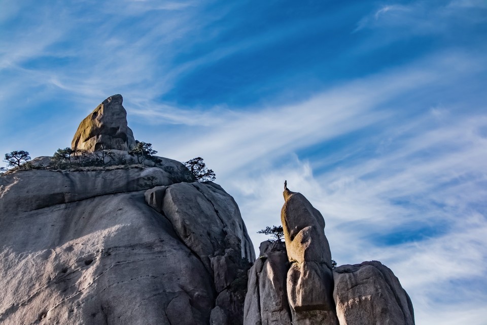 在哪里,在哪儿):黄山市黄山区黄山白云景区内电话:五老荡船地址(位置