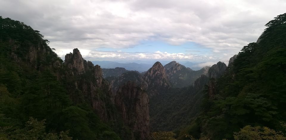 书箱峰地址(位置,怎么去,怎么走,在哪,在哪里,在哪儿):黄山市黄山区