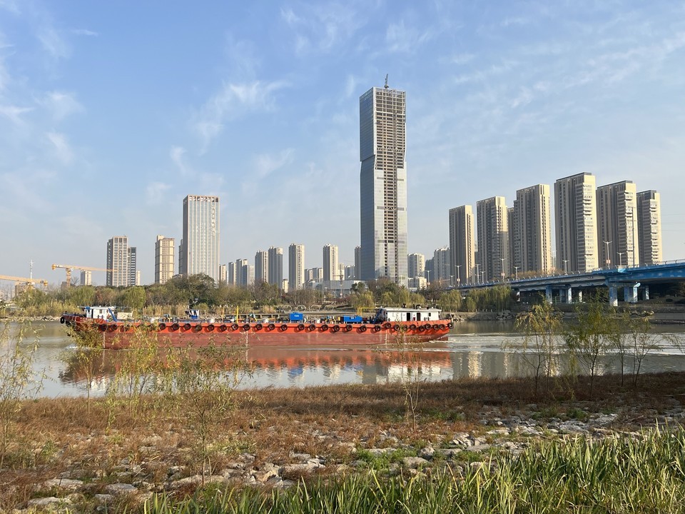 怎么去,怎么走,在哪,在哪里,在哪儿:扬州市江都区文昌东路电话:花都