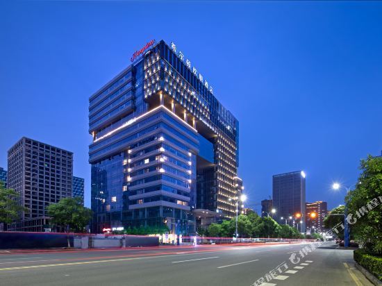 苏州吴江东太湖希尔顿欢朋酒店图片