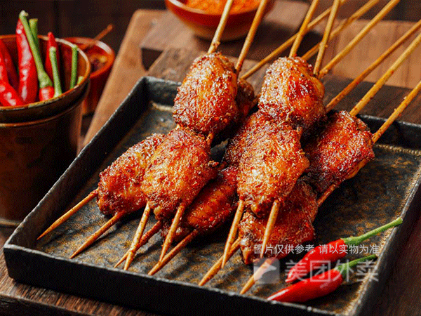 经典秘制烤翅图片