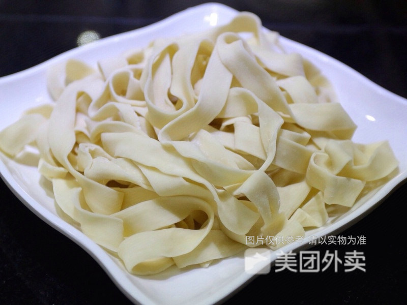 风味皮带面图片