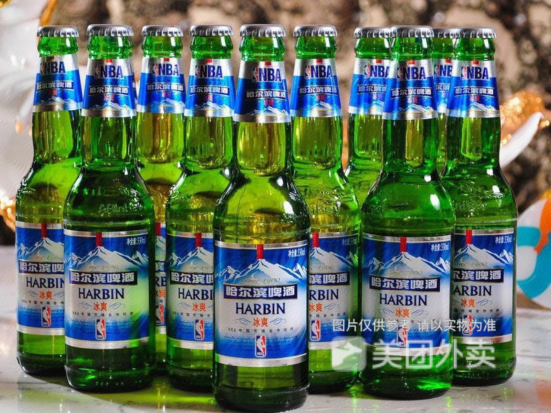 哈尔滨啤酒图片