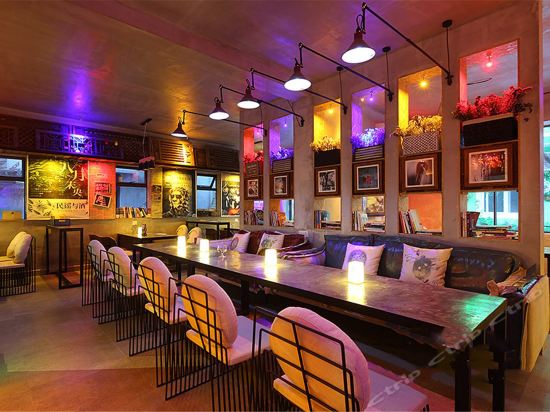 原乡别墅轰趴馆