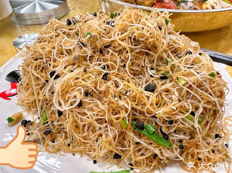 榄角炒米粉图片