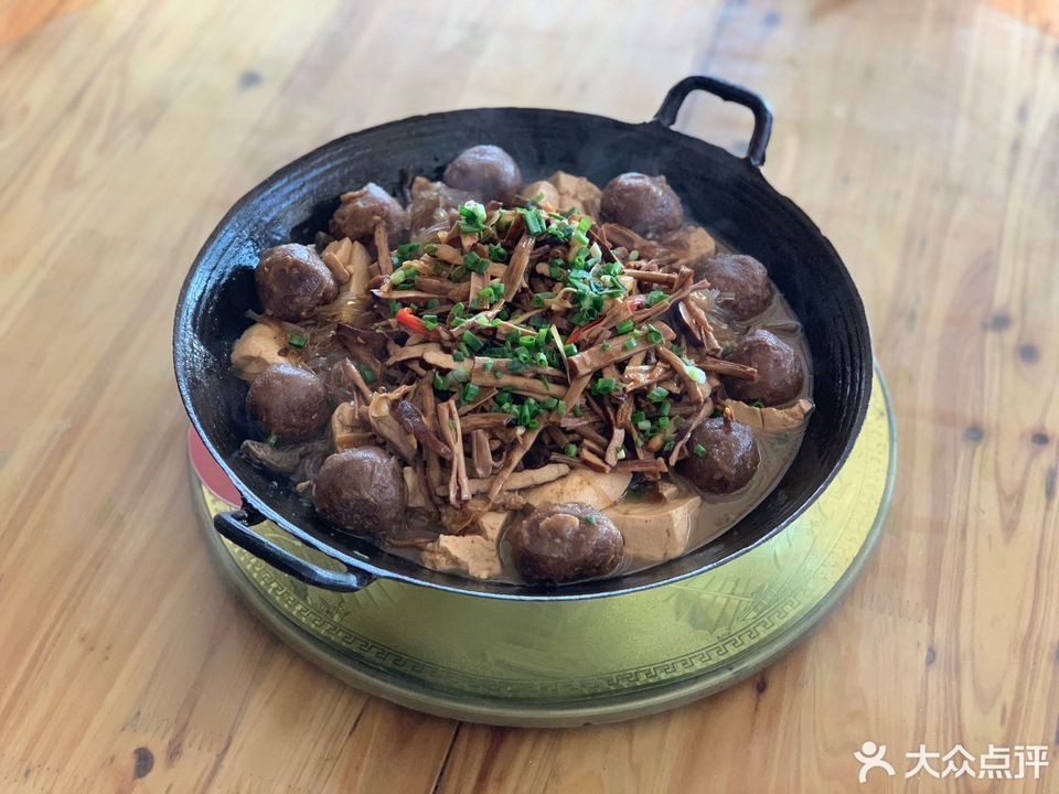 陵阳一品锅图片