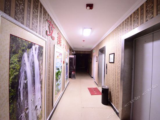 在哪儿):绥化市明水县明泉街道明龙线与哈黑公路交汇处附近东北嬉龙