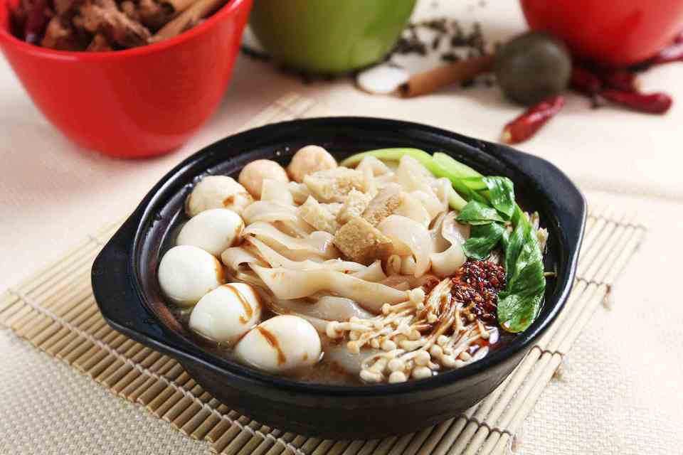 老汤砂锅面皮图片