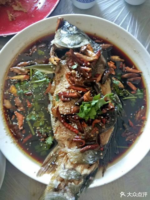 香辣油泼鱼图片