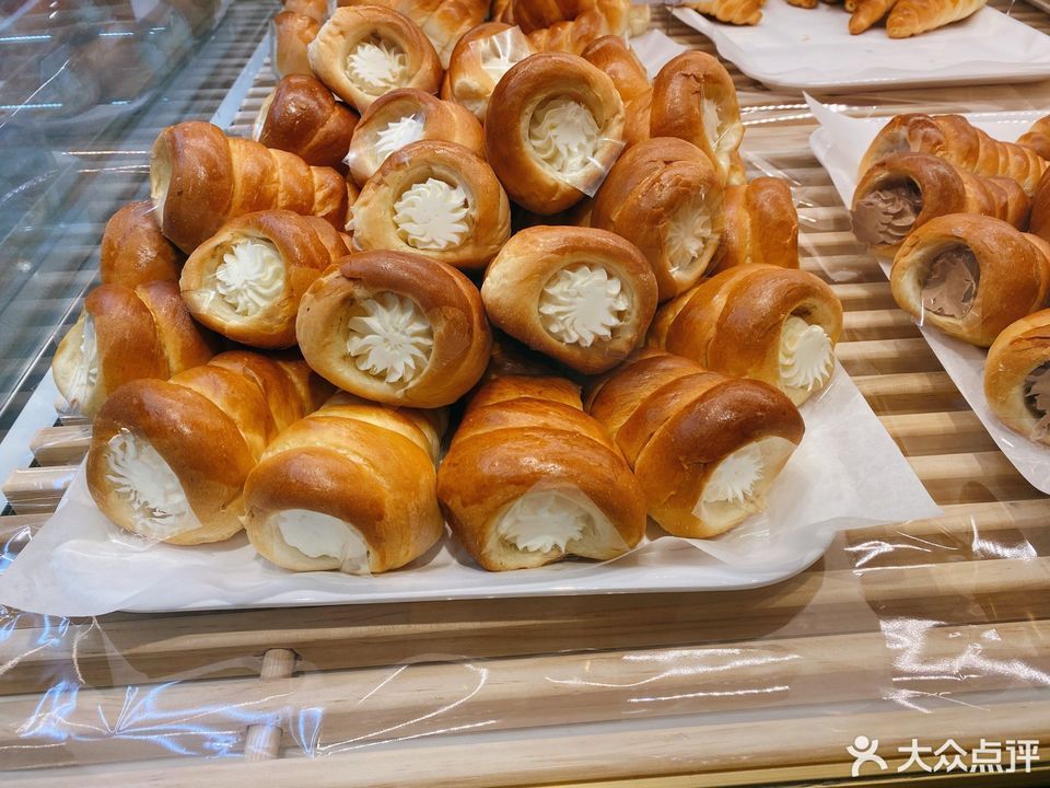 新侨三宝乐面包店北新桥店