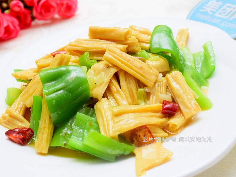 海米烧腐竹图片