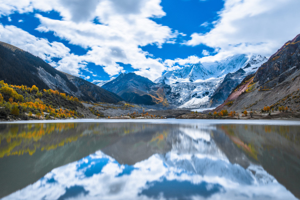 米堆冰川景区图片