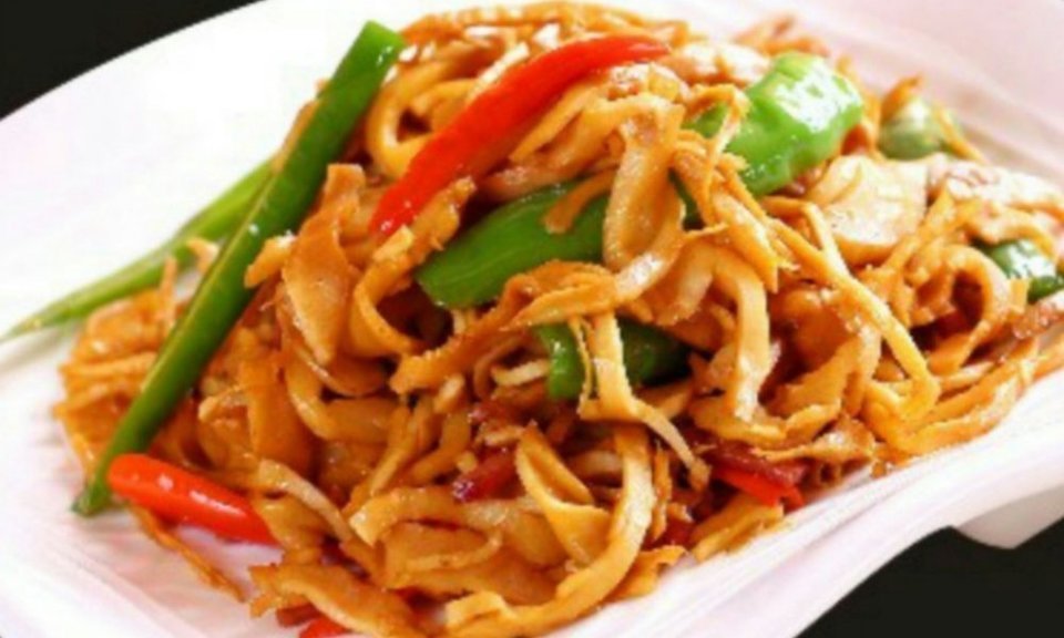 小炒野山笋图片