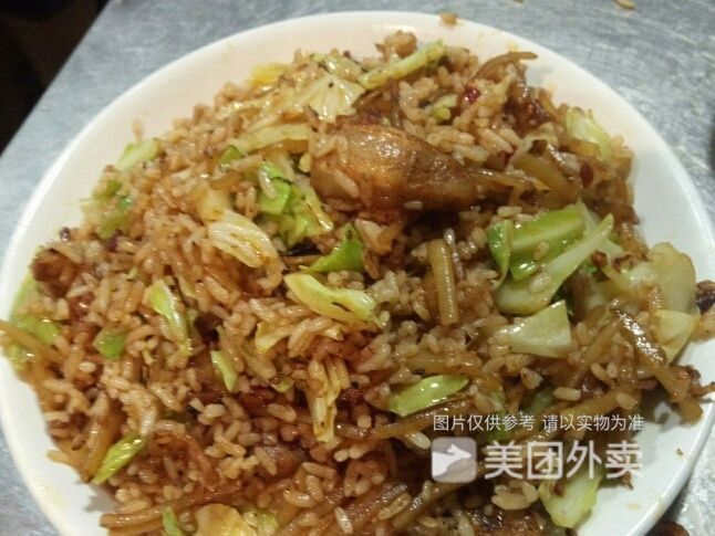 回鍋肉炒飯圖片