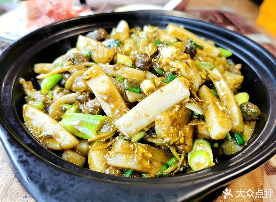 岩蒜炒年糕图片