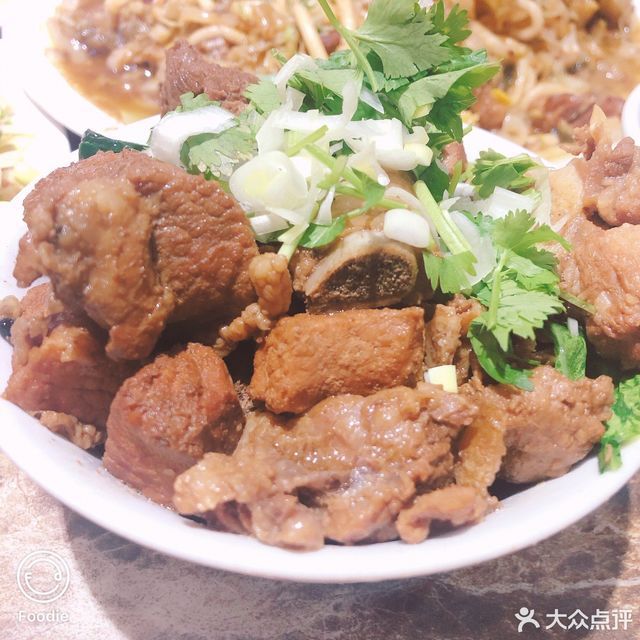 推荐菜:介绍:地址(在哪里):王虎成猪排骨馆位于榆林市靖边县