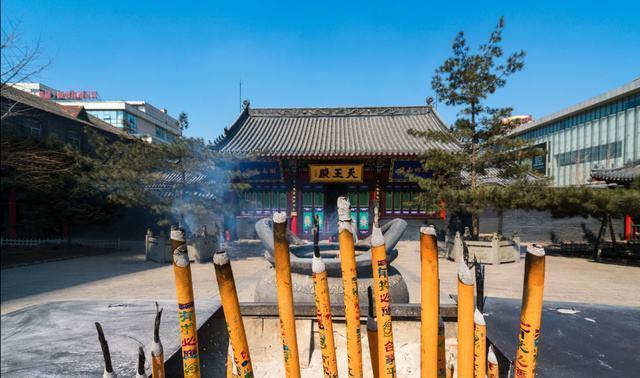 长安寺(一处)地址(位置,怎么去,怎么走,在哪,在哪里,在哪儿):北京市