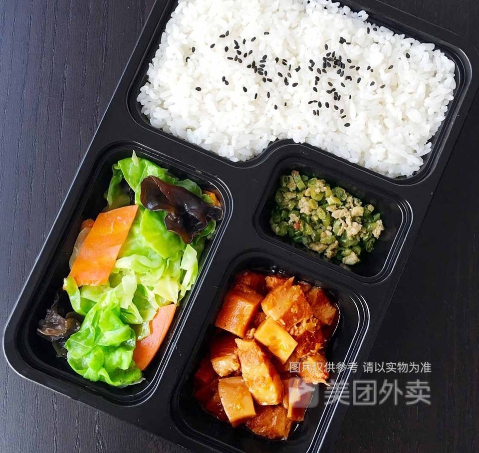 香辣笋干烧肉夜宵图片