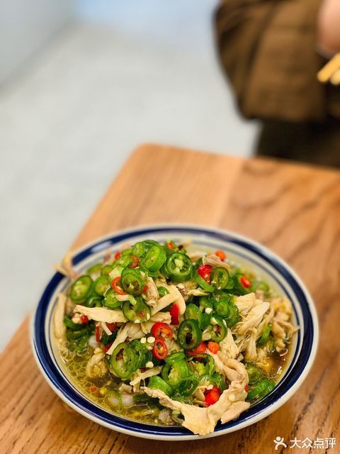 乐山椒麻鸡图片