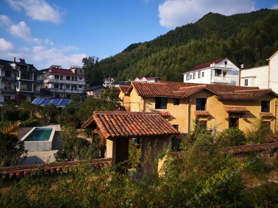 衢州七里乡民宿