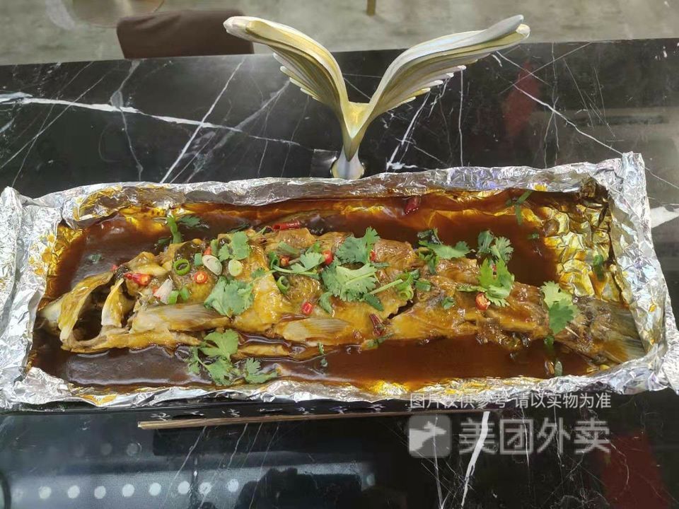 锡纸鳕鱼图片