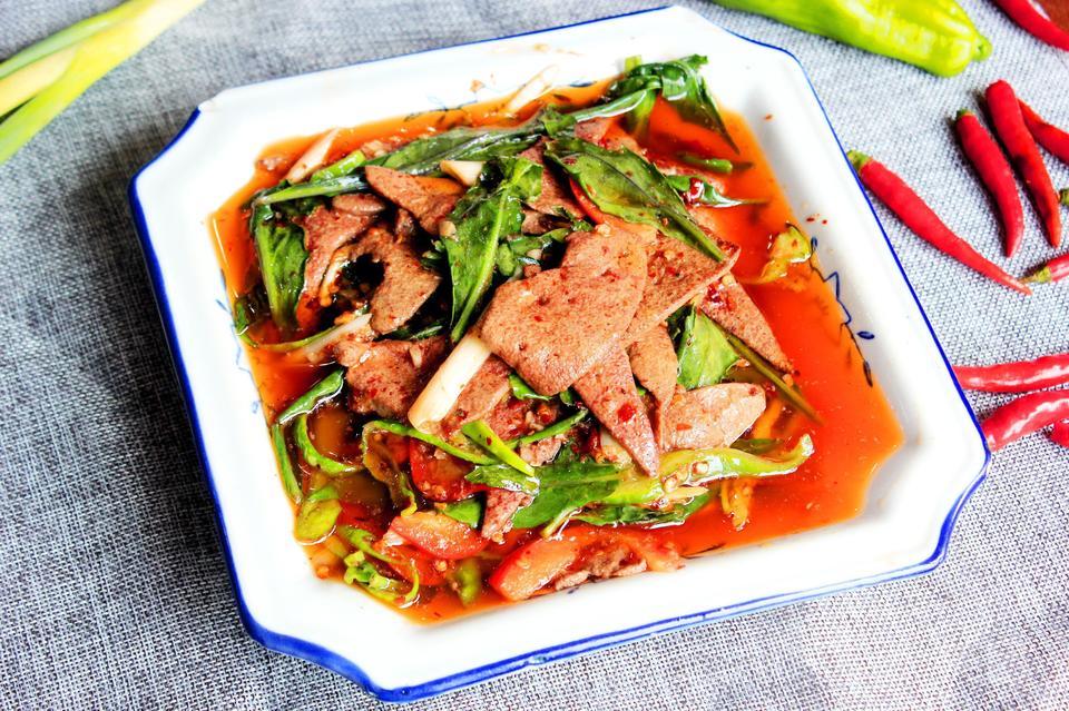 血皮菜炒猪肝图片