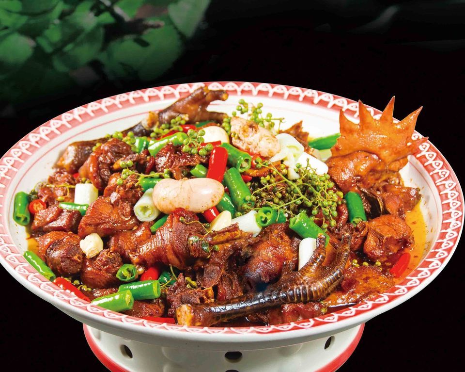 农家小灶花椒鸡(金雀山路店)图片