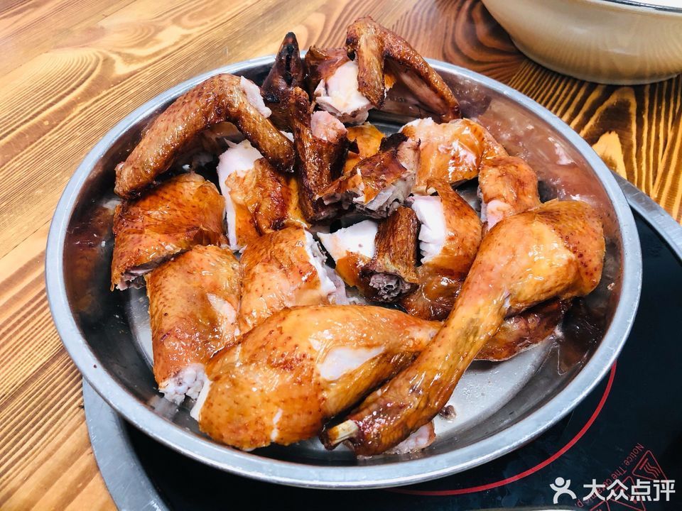 华园农庄招牌特色炭烧鸡