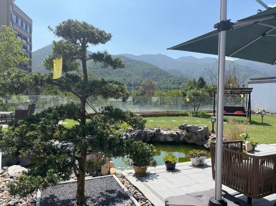 绿城白沙湾玫瑰园