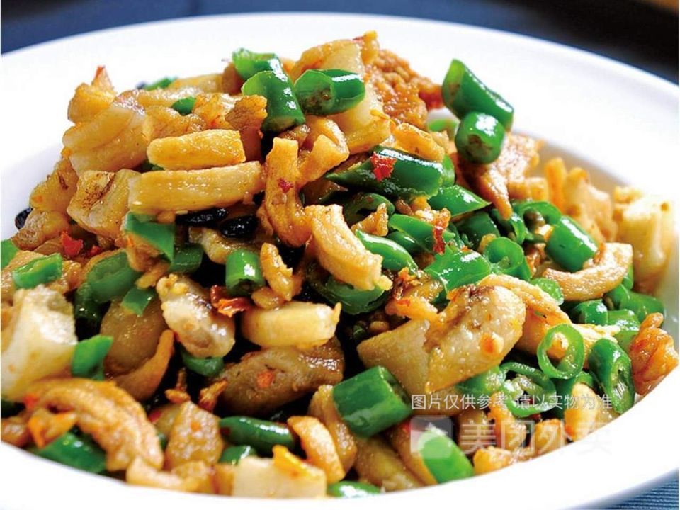 青椒炒油渣图片