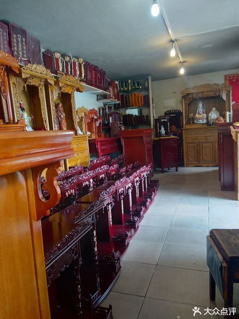 荣祥阁佛龛神楼地址(位置,怎么去,怎么走,在哪,在哪里,在哪儿):沈阳市