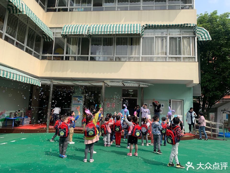 徐汇区私立幼儿园图片
