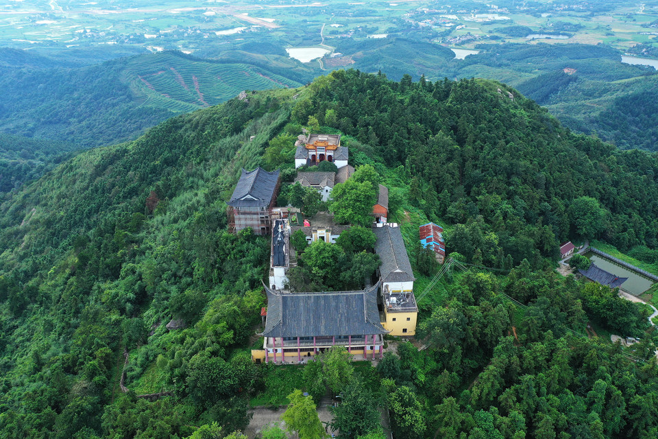 冶父山国家森林公园图片