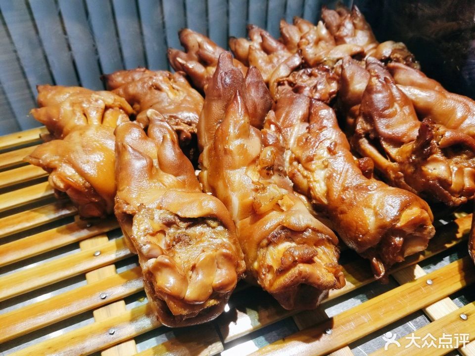 :李家猪蹄