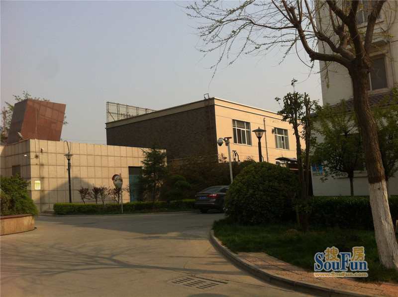 地址(在哪里):丽华小区位于新乡市红旗区振中街办事处丰华街介绍:标签