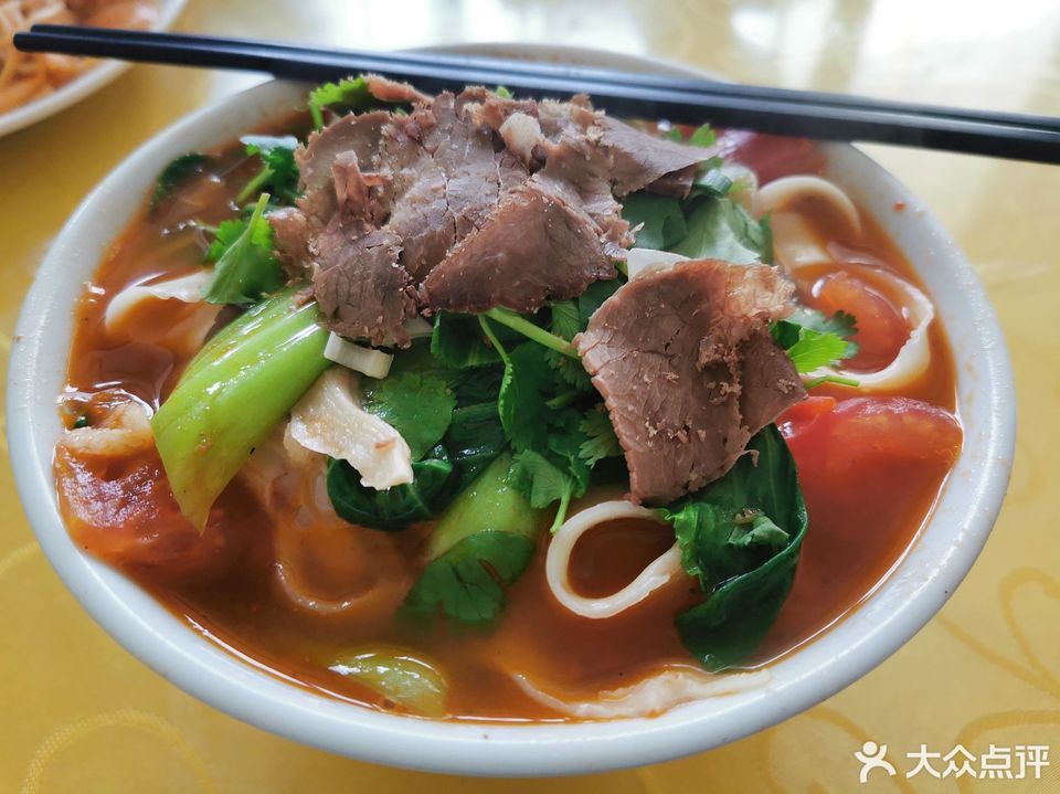 牛肉烩面图片
